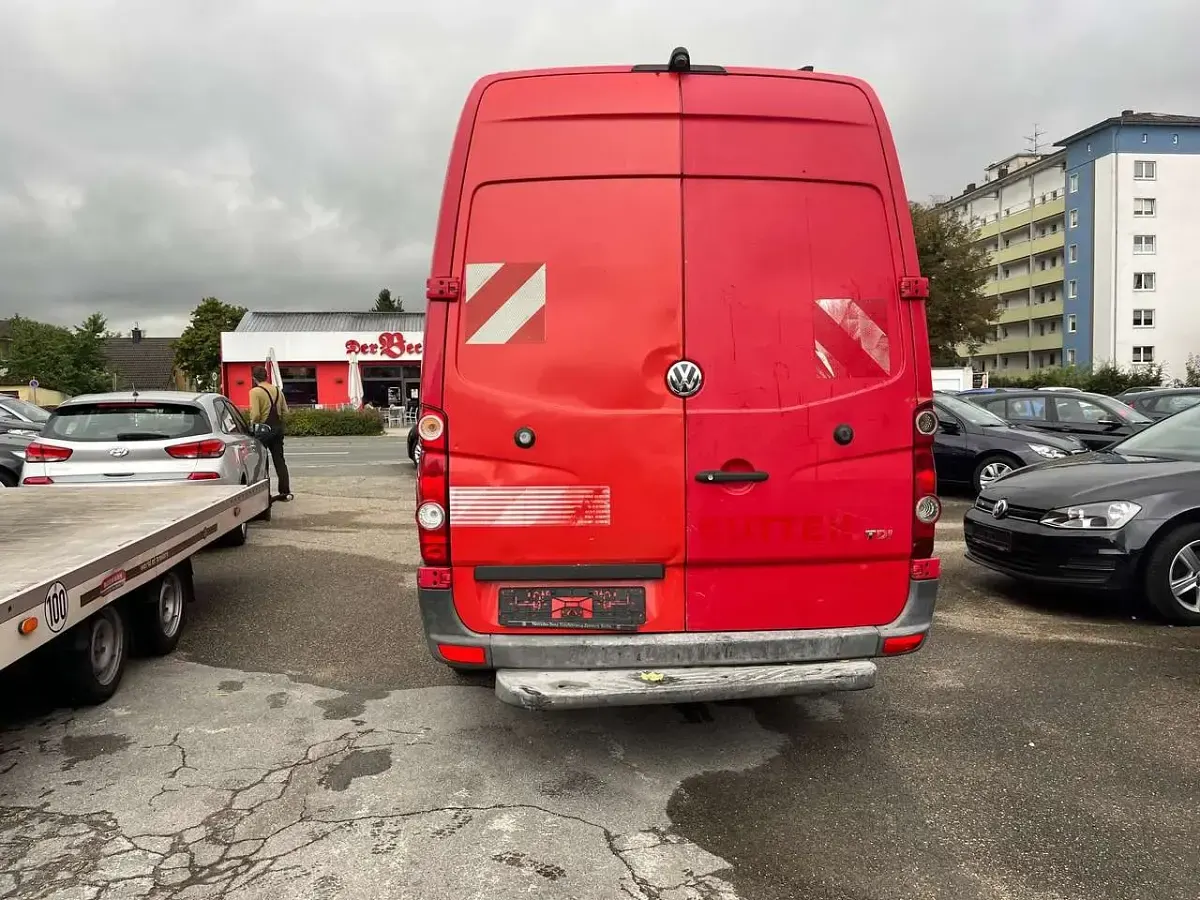 Używany VW Crafter 163 KM (119 kW) 2017 Czerwony Van
