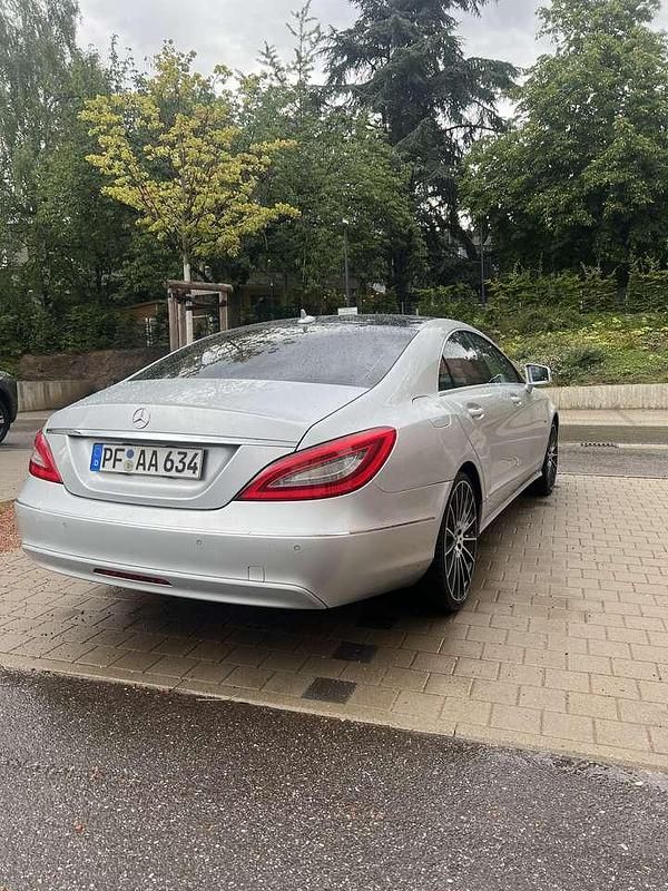 Gebraucht Mercedes CLS350 265 PS (194 kW) 2011 Silber Coupé