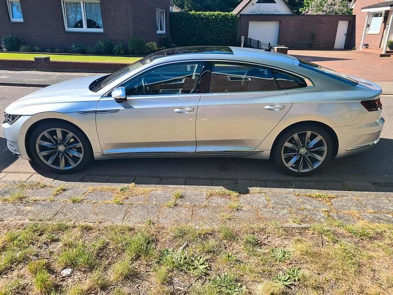 Gebraucht VW Arteon Elegance 190 PS (139 kW) 2019 Kleinwagen