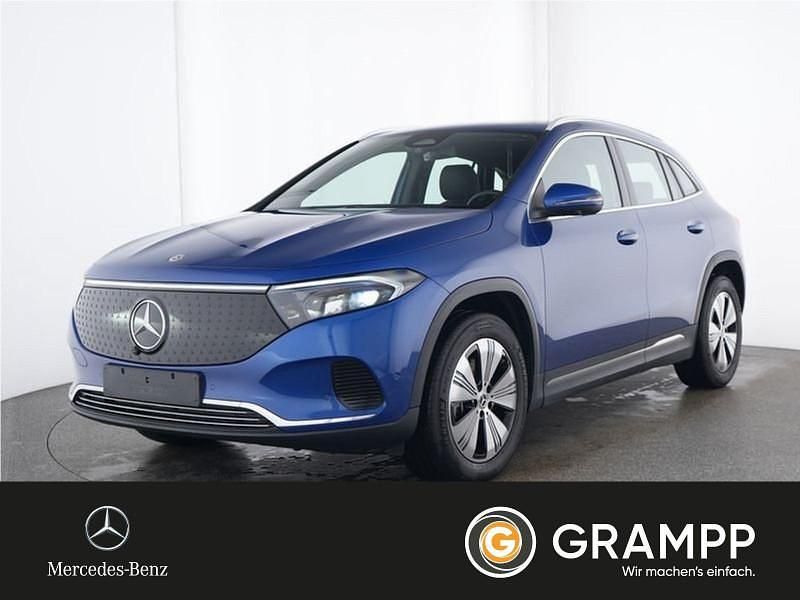 Blau Gebraucht 2024 Mercedes EQA300 Advanced SUV | 33.850 € (Fairer Preis) - Bild 1/4
