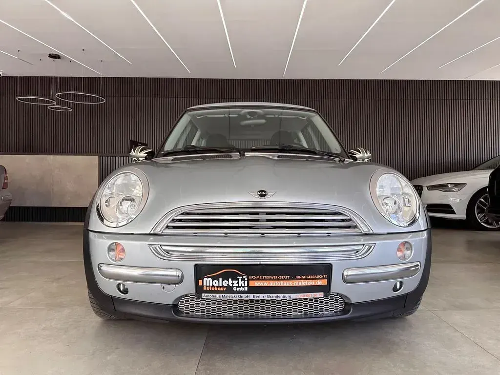 Usado Mini ONE Pepper 90 HP (66 kW) 2003 Prateado Citadino