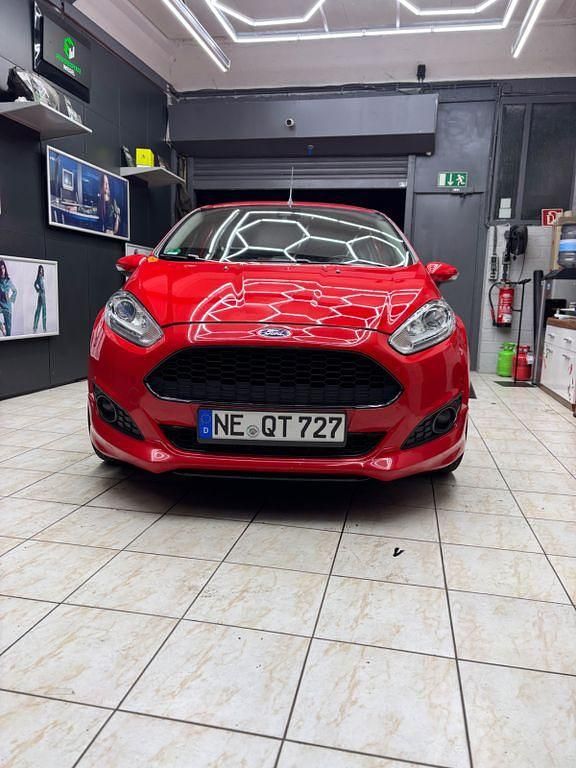 Rot Gebraucht 2014 Ford Fiesta Sport Kleinwagen | 6.000 € (Guter Preis) - Bild 1/4