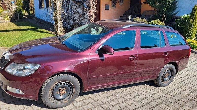 Gebraucht Skoda Octavia 140 PS (102 kW) 2010 Kombi