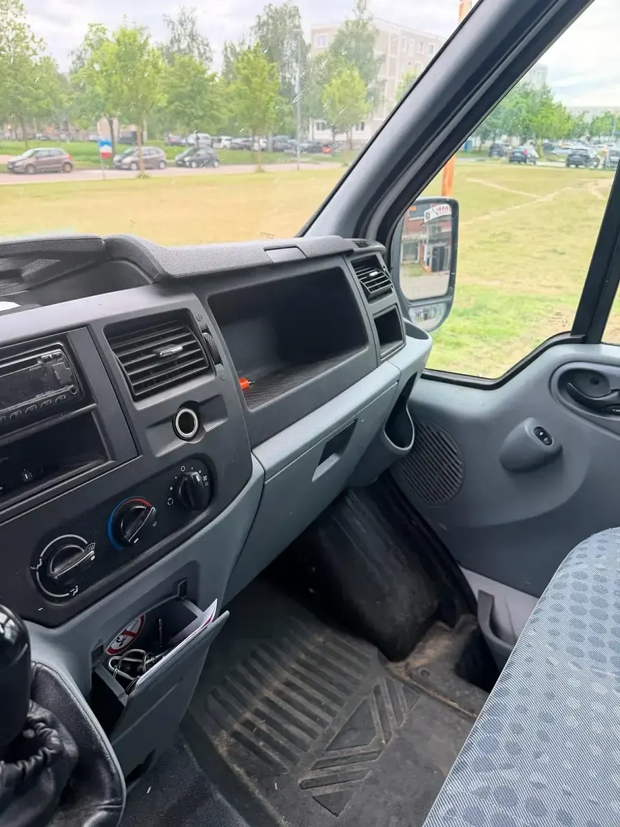 Gebraucht Ford Transit 2008 Weiß Limousine