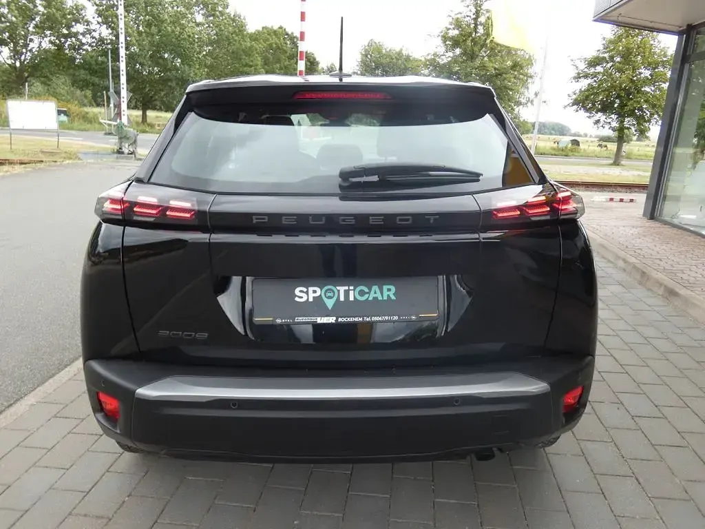 Gebraucht Peugeot 2008 Active 101 PS (74 kW) 2024 Schwarz SUV