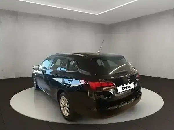 Gebraucht Opel Astra Edition 110 PS (80 kW) 2022 Onyx schwarz Kleinwagen