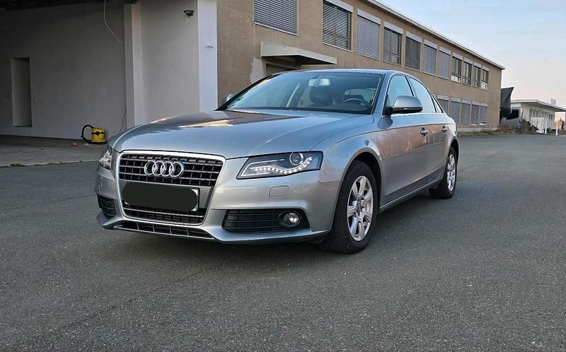 Gebraucht Audi A4 140 PS (102 kW) 2008 Silber Limousine
