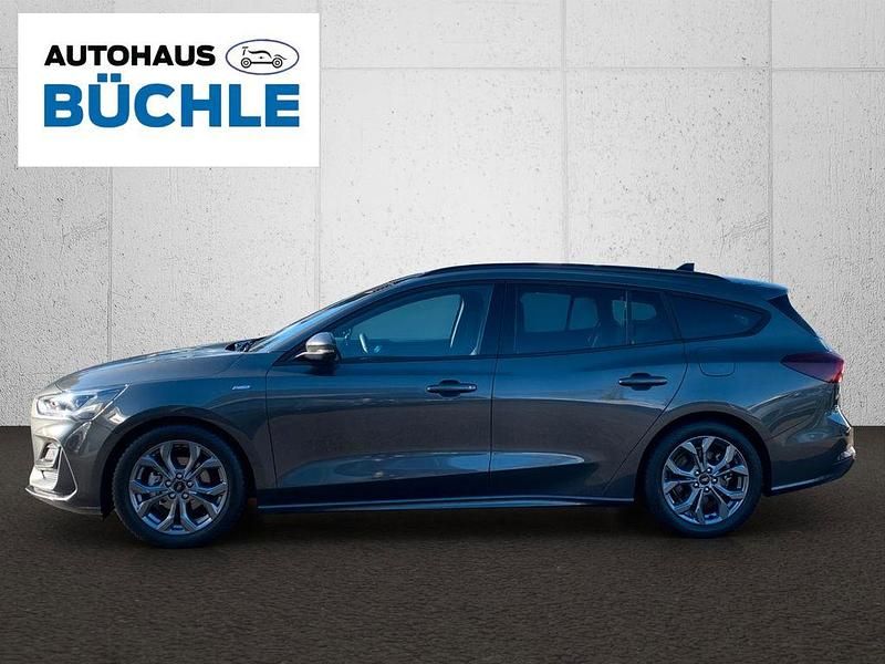 Gebraucht Ford Focus ST-Line X 155 PS (114 kW) 2024 Grau Limousine