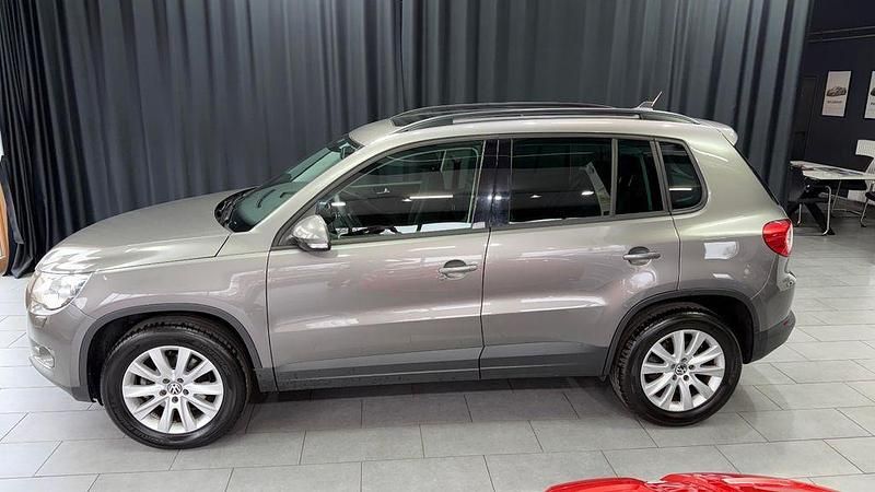 Gebraucht VW Tiguan 170 PS (125 kW) 2011 Grau SUV