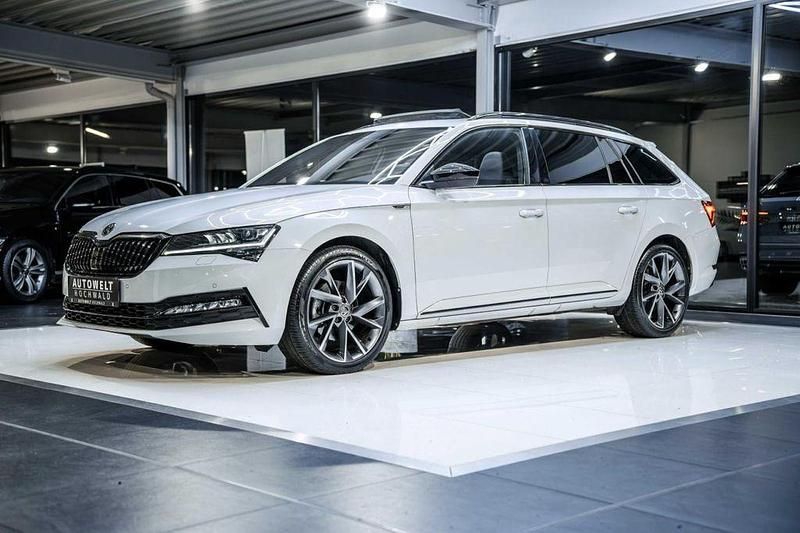Gebraucht Skoda Superb SportLine 200 PS (147 kW) 2021 Weiß Limousine