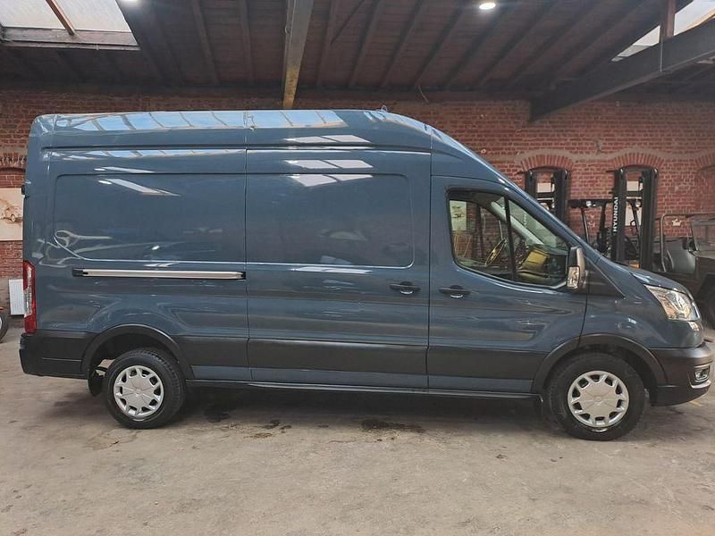 Gebraucht Ford Transit 131 PS (96 kW) 2020 Grau Van / Kleinbus