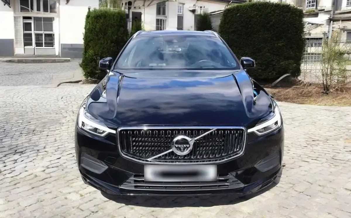 Gebraucht Volvo XC60 Momentum 190 PS (139 kW) 2019 SUV