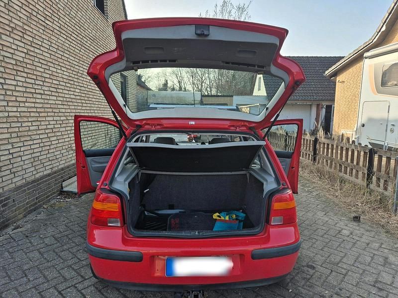 Gebraucht VW Golf IV 1998 Rot Kleinwagen