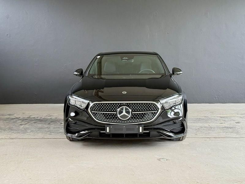 Gebraucht Mercedes E200 Advanced 163 PS (119 kW) 2025 Schwarz Limousine