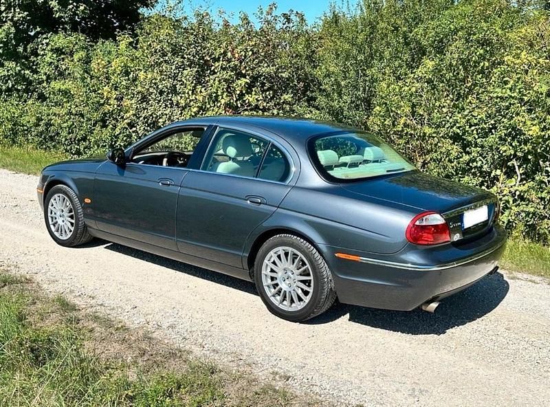 Grau Gebraucht 2004 Jaguar S-Type S Limousine | 3.990 € (Guter Preis) - Bild 1/4