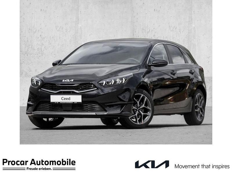 Schwarz Neu 2025 Kia Ceed Limousine | 26.359 € (Fairer Preis) - Bild 1/4