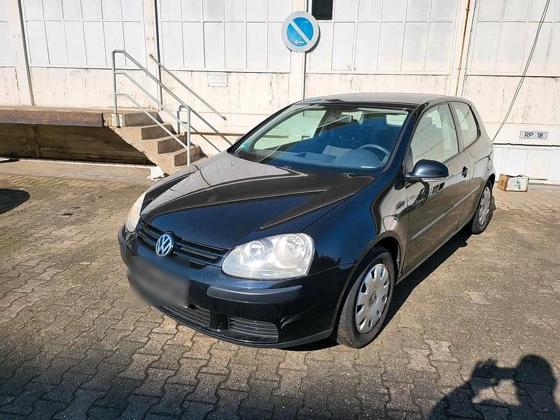 Gebraucht VW Golf V 75 PS (55 kW) 2004 Schwarz Kleinwagen