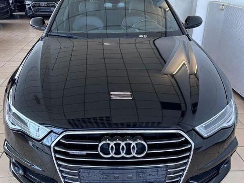Gebraucht Audi A6 Sport 272 PS (200 kW) 2019 Mythosschwarz Kombi