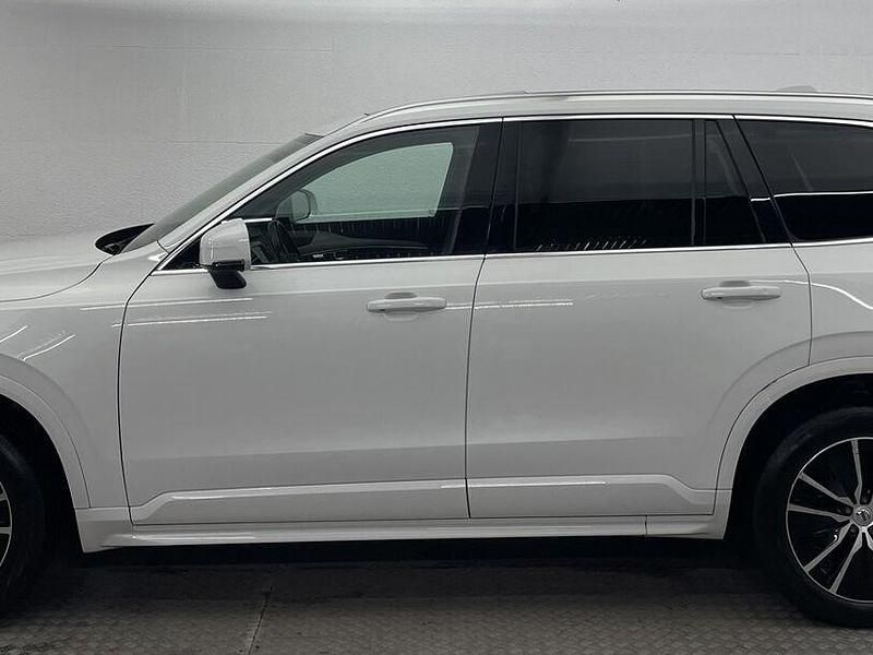 Gebraucht Volvo XC90 235 PS (172 kW) 2022 Ice white, solid SUV