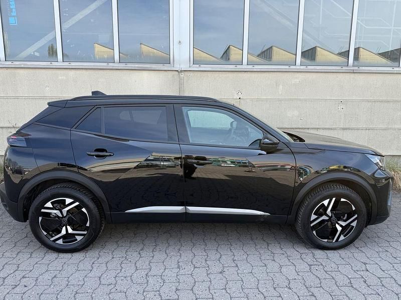 Gebraucht Peugeot 2008 Allure 131 PS (96 kW) 2024 Schwarz SUV