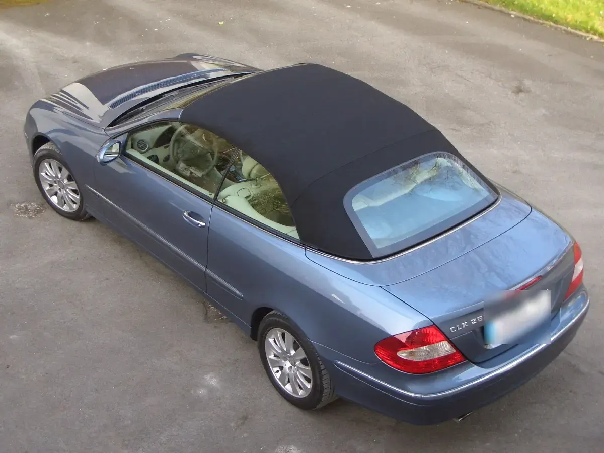 Gebraucht Mercedes CLK280 231 PS (169 kW) 2008 Blau Cabrio