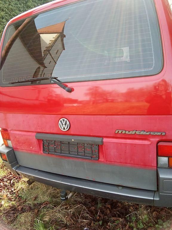 Używany VW T4 110 KM (80 kW) 1990 Czerwony Van