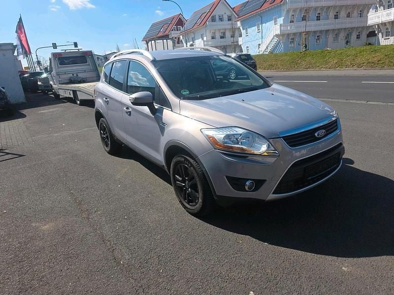 Usata Ford Kuga 163 CV (119 kW) 2011 Grigio SUV