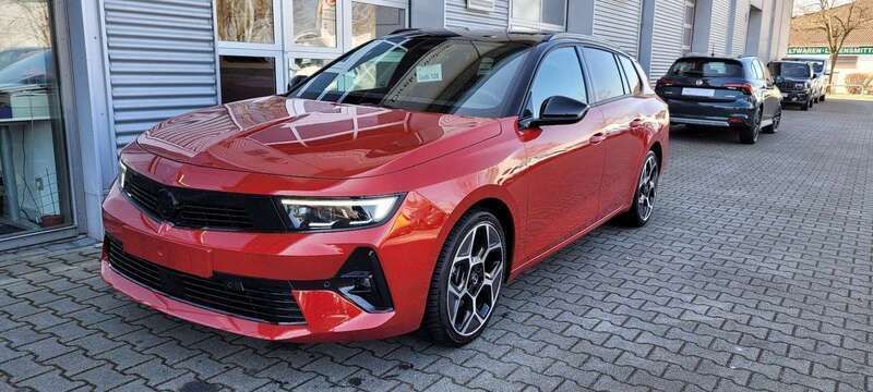 Gebraucht Opel Astra Ultimate 131 PS (96 kW) 2024 Kardio rot Kombi