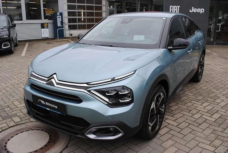 Lackierung olbia blau/typ aussenverkleidung metalliclackierung Gebraucht 2023 Citroën C4 PureTech Limousine | 16.550 € (Guter Preis) - Bild 1/4