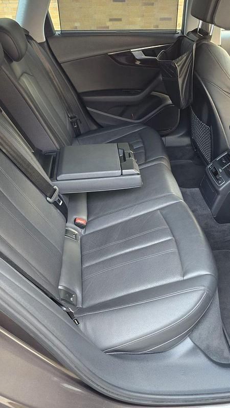 Gebraucht Audi A4 Ambiente 190 PS (139 kW) 2016 Braun Kombi