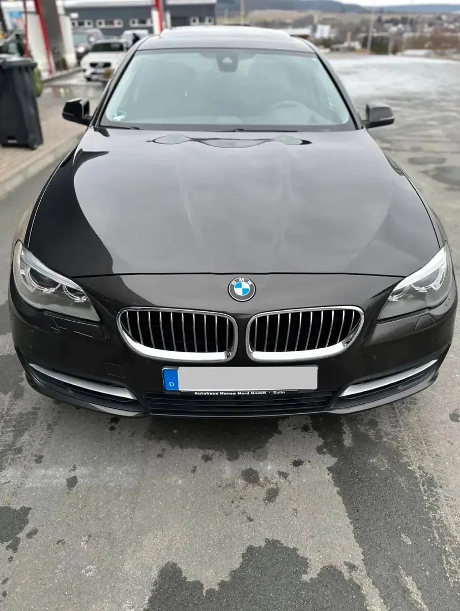 Gebraucht BMW 520 190 PS (139 kW) 2015 Schwarz Limousine