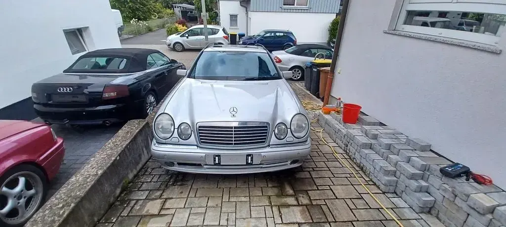 Gebraucht Mercedes E55 AMG AMG 354 PS (260 kW) 2002 Silber Limousine