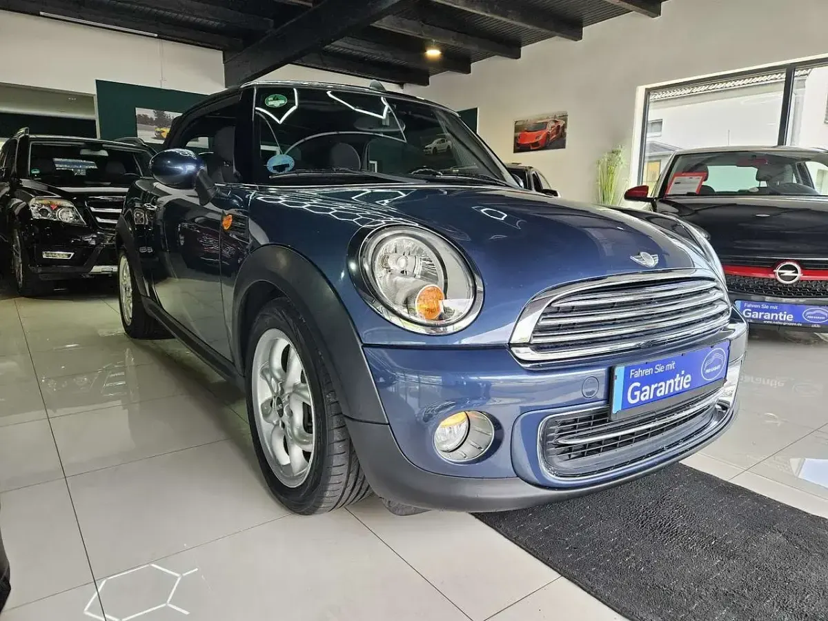 Gebraucht Mini Cooper Cabriolet 122 PS (89 kW) 2011 Horizon blue metallic Cabrio