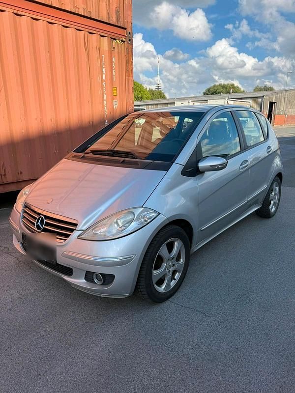 Silber Gebraucht 2005 Mercedes A200 Kleinwagen | 1.150 € (Superpreis) - Bild 1/4