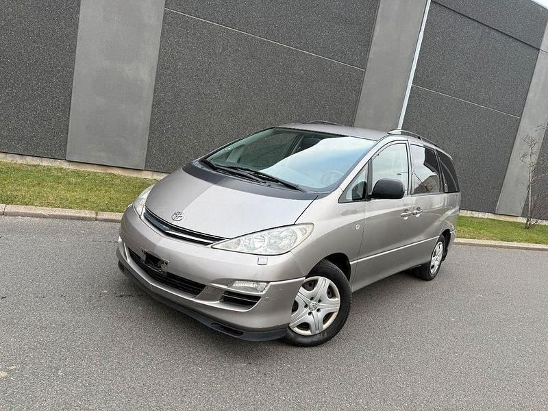 Grau Gebraucht 2006 Toyota Previa Executive Van / Kleinbus | 4.600 € - Bild 1/4