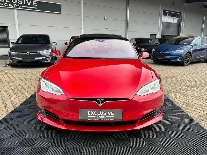 Gebraucht Tesla Model S 386 kW (525 PS) 2016 Rot Kleinwagen
