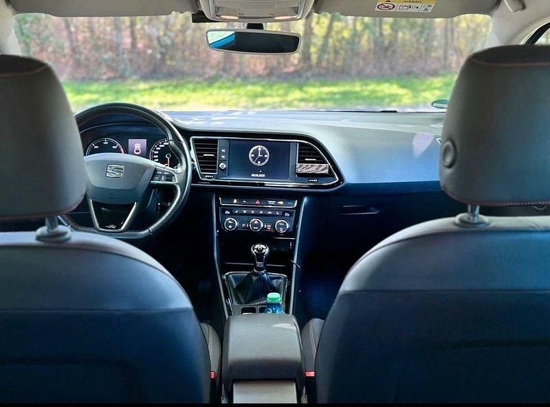 Gebraucht Seat Leon FR 116 PS (85 kW) 2019 Schwarz Limousine