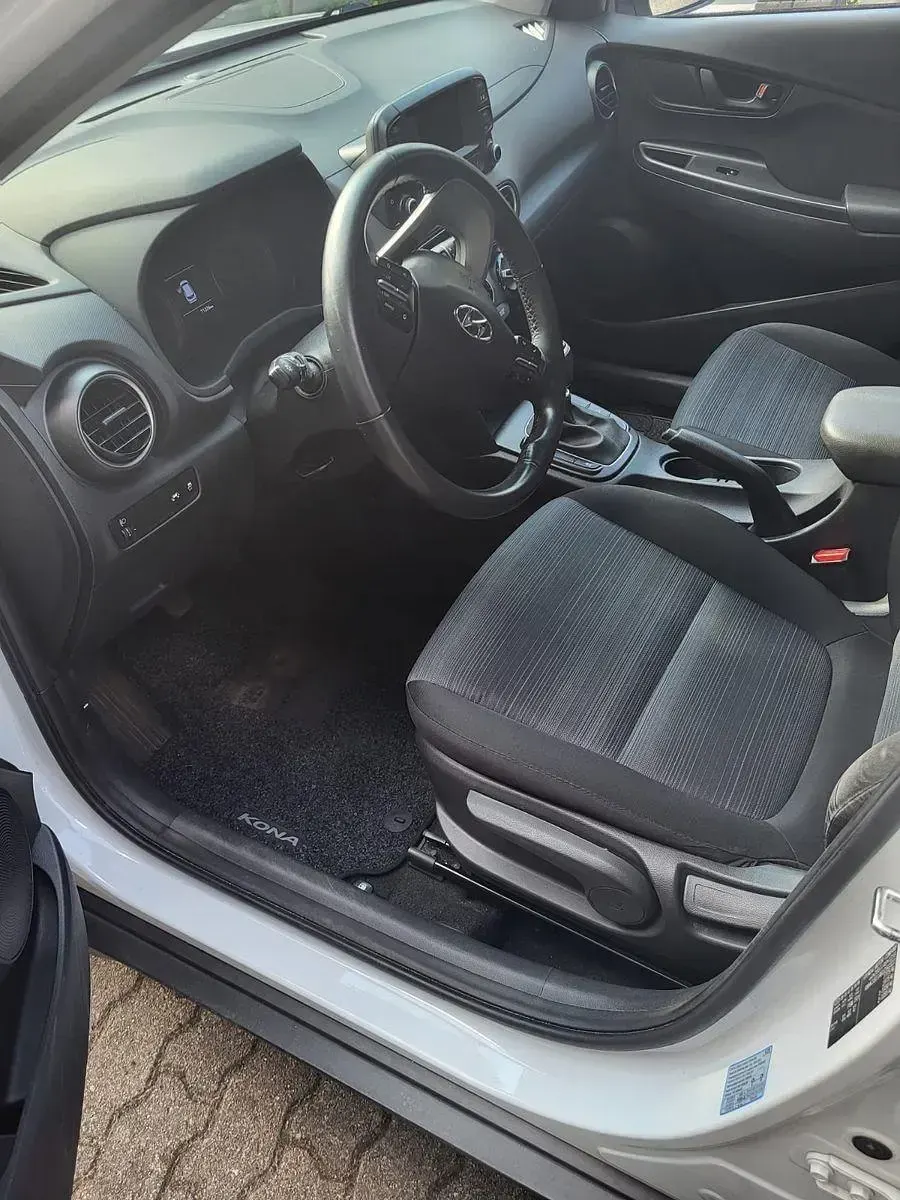 Gebraucht Hyundai Kona Select 120 PS (88 kW) 2019 Weiß SUV