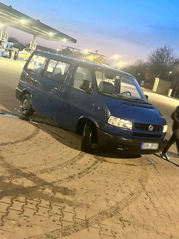 Gebraucht VW T4 102 PS (75 kW) 1999 Blau Van