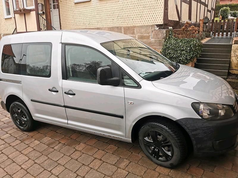 Gebraucht VW Caddy 103 PS (75 kW) 2012 Silber Van / Kleinbus
