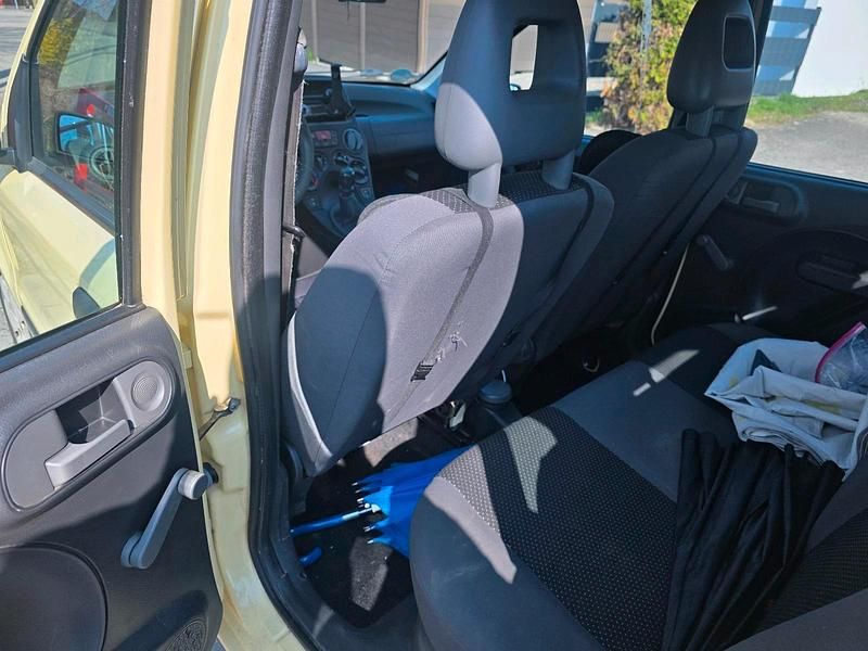 Gebraucht Fiat Panda 54 PS (39 kW) 2010 Gelb Kleinwagen