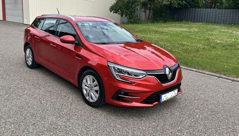 Rot Gebraucht 2021 Renault Mégane IV Limousine | 18.500 € (Guter Preis) - Bild 1/4