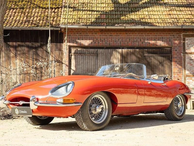 Gebraucht Jaguar E-Type 211 PS (155 kW) 1965 Rot Cabrio