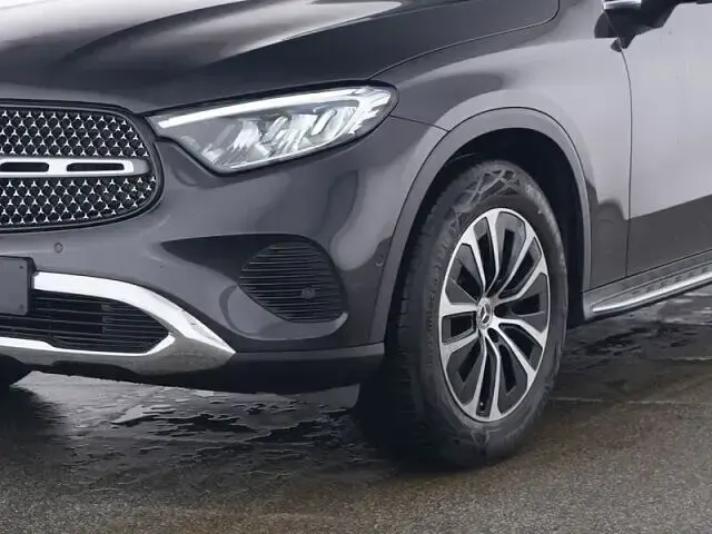 Gebraucht Mercedes GLC200 Advanced Plus 204 PS (150 kW) 2025 Lack graphitgrau SUV
