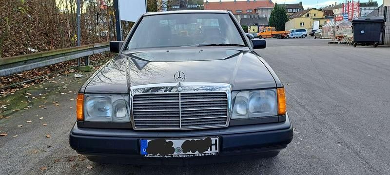 Gebraucht 1989 Mercedes 200 Limousine | 6.600 € - Bild 1/4