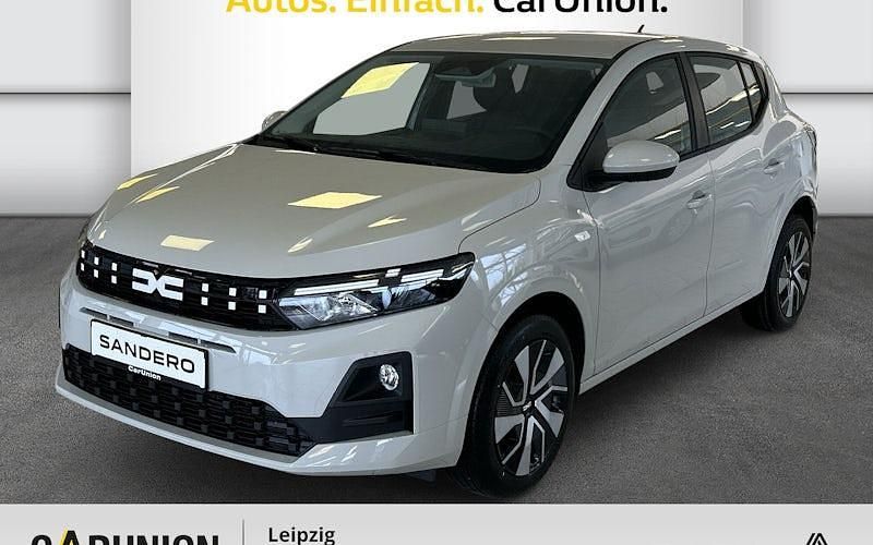 Neu Dacia Sandero Expression 101 PS (74 kW) 2026 Sandstone Limousine