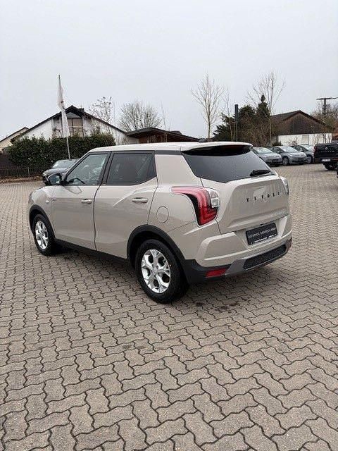 Neu SsangYong Tivoli 163 PS (119 kW) 2026 Beige SUV