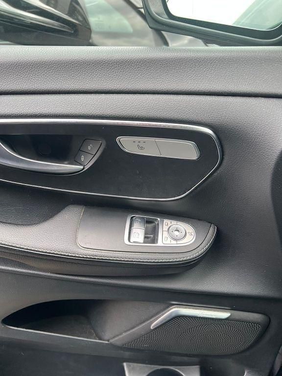 Gebraucht Mercedes V250 Sport Edition 190 PS (139 kW) 2019 Blau Van / Kleinbus