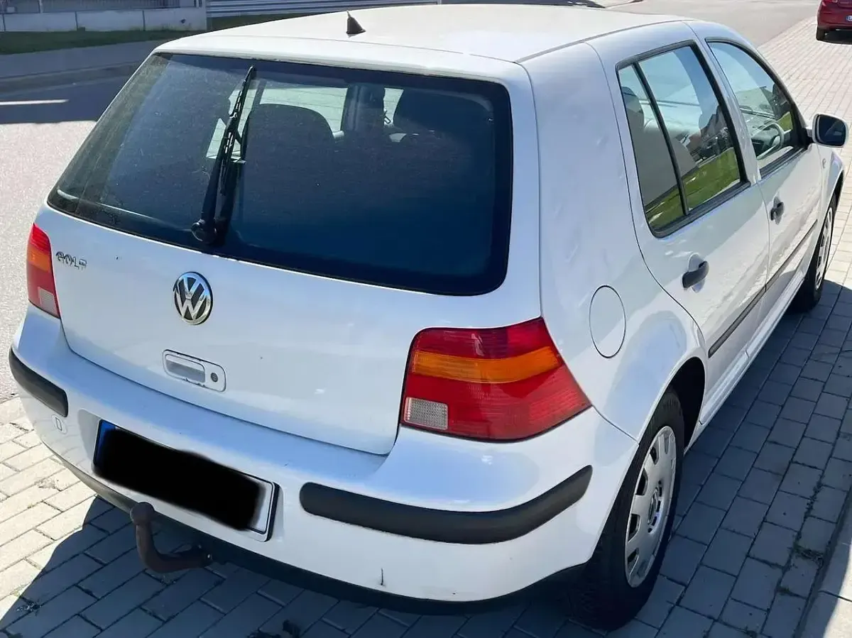 Gebraucht VW Golf IV Edition 75 PS (55 kW) 2000 Weiß Limousine