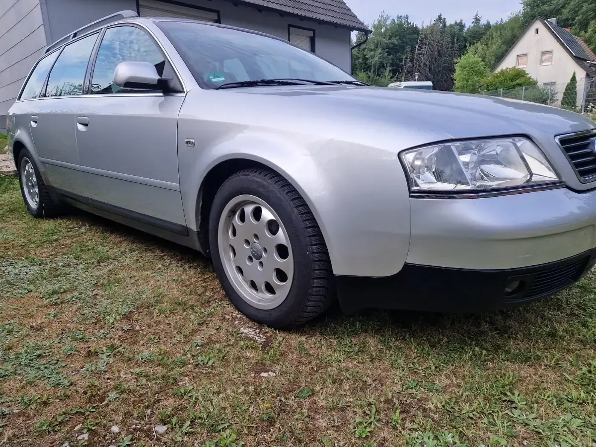 Gebraucht Audi A6 116 PS (85 kW) 2000 Silber Kombi